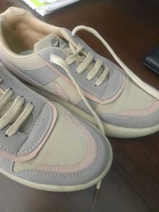 Trending Pastel Color Shoe
