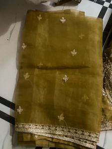 Price Drop Elegant Embroidered Ethnic Suit Set