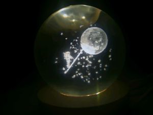 Astronaut Crystal Ball Night Light