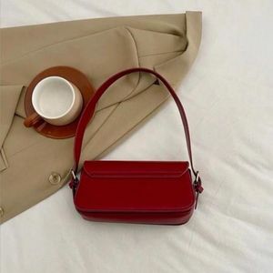 Shoulder Bag Burgundy