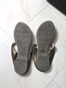 Women's Bronze Thong Sandals
