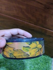 Black Plastic Ashtray Cigarette