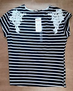 Striped Round-Neck T-shirt