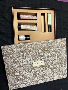 9 Piece Best seller Gift box