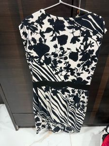Van heusen Patterned Casual Dress