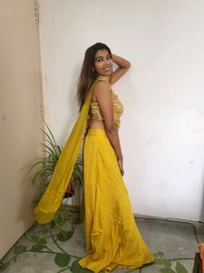 Corset And Palazzo With Necklace Dupatta