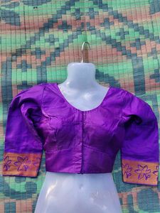 🎉🎉Elegant Purple Floral Saree With Blouse