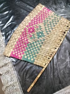 New Hand Fan