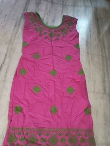 A Line knee Length Kurti
