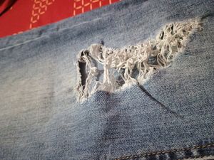 Ripped Skinny Jeans