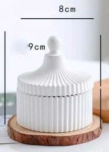 White storage jar with lead