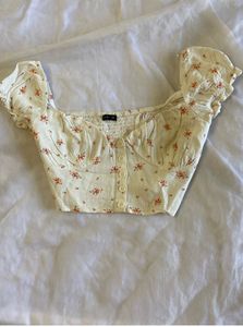 White Floral Top (34in)