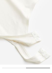 H&amp;M Full Sleeved Jersey Bodysuit