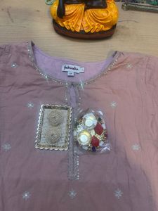 Fabindia Pink Kurta With Free Pooja Return Gifts