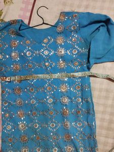 Trendy Dresses🫴🏻💙