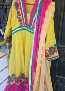 Yellow Kurta With Beautiful Pink Ombre Dupatta
