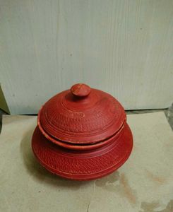 Red Clay Pot with Lid