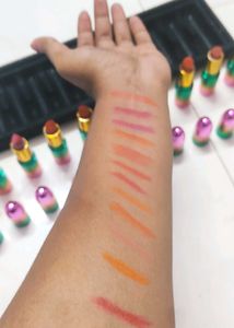 Mac 12 bullet Lipstick Set