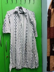 Patterned Tunic Coat Top