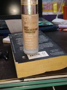 Natural Nude Foundation For Uneven Skin