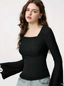 New with tag Pinterest Ribbed Square Neck Long Sle