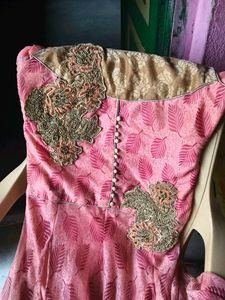 Elegant Pink Leaf Pattern Kurta