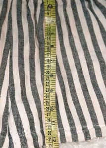 Size 24🎁Buy 2 Get 1 Free 🎁Striped Shorts