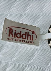 Kundan earing