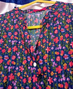 Floral Button Up Top