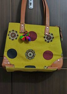 Handbag