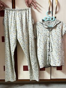 Cozy Floral Pajama Set -Light Gray with Leaf Print