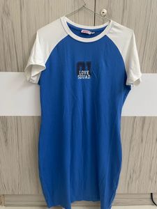 Sporty dress For Causaal Days