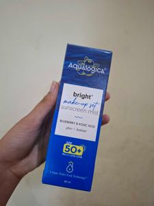 Aqualogica Sunscreen Mist