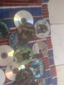 Vintage Video Game Disc Lot