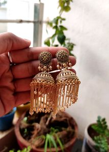 Golden Jhumka