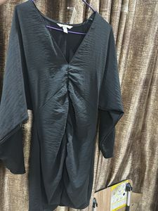 BLACK DRESS KNEE LENGTH