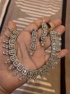Ad Mangalsutra With Earrings