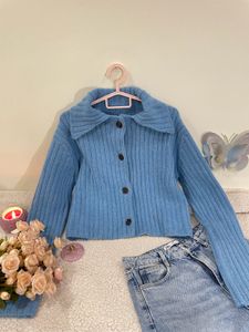 Pinteresty Blue Sweater