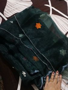 Beautiful Pakistani Suit With Freebie
