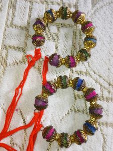 2 Bangles / Bracelets