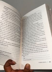 It Ends With Us - Colleen Hoover