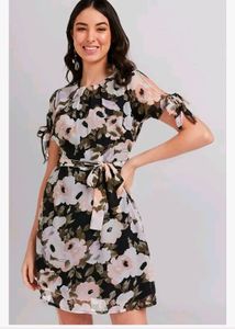 Georgette Women&#39;s Floral Dress✨✨
