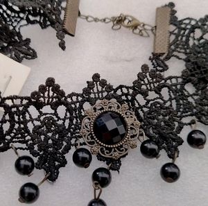 Women Black Stylish Choker