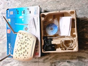 TP-Link TD-W8968 Wireless Router