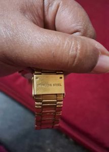 Westar Quartz Gold Watch swiss not working