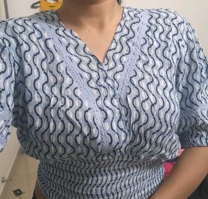 Stylish Blue Patterned Top