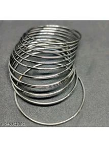 Silver Tone Bangle Set