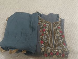 Kurta Witha Chunni