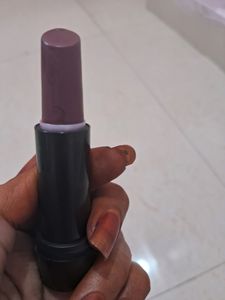 Elle 18 Lipstick 💄