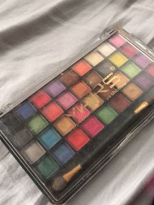 Makeup Kit